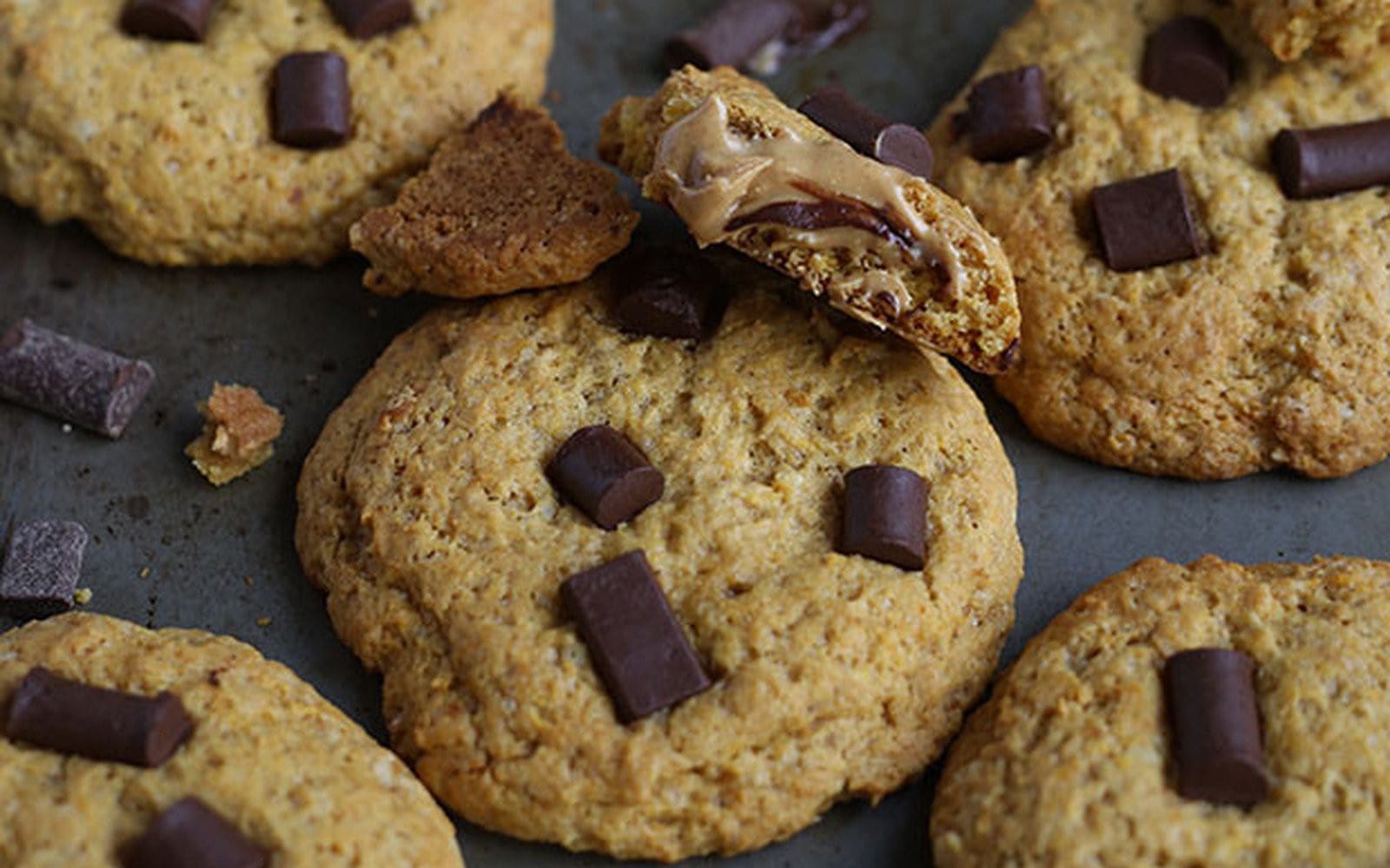 pb stuffed cookies