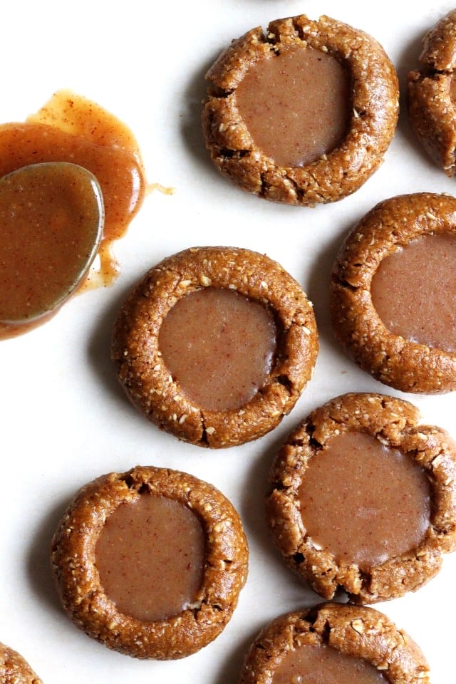 Caramel Gingerbread Thumbprint Cookies [Vegan] – One Green Planet - Vimarsana News