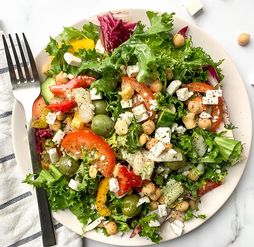 12 Refreshing Dairy-Free and Meatless Greek Salad Recipes - Vimarsana News