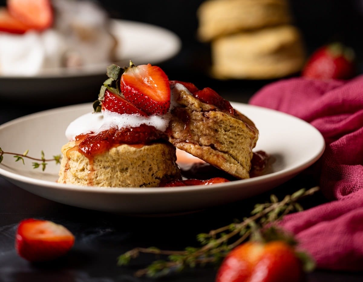 Strawberry Shortcake [Vegan] – One Green Planet