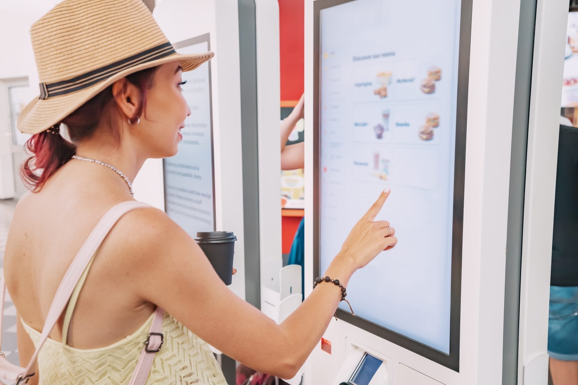 Daily Top News: SeaQuest Littleton Closing, Robot-Run Vegan Fast-Food Restaurant Set to Open, Cosmetic Companies to Pay for Microplastic Cleanup, and More! - Vimarsana News