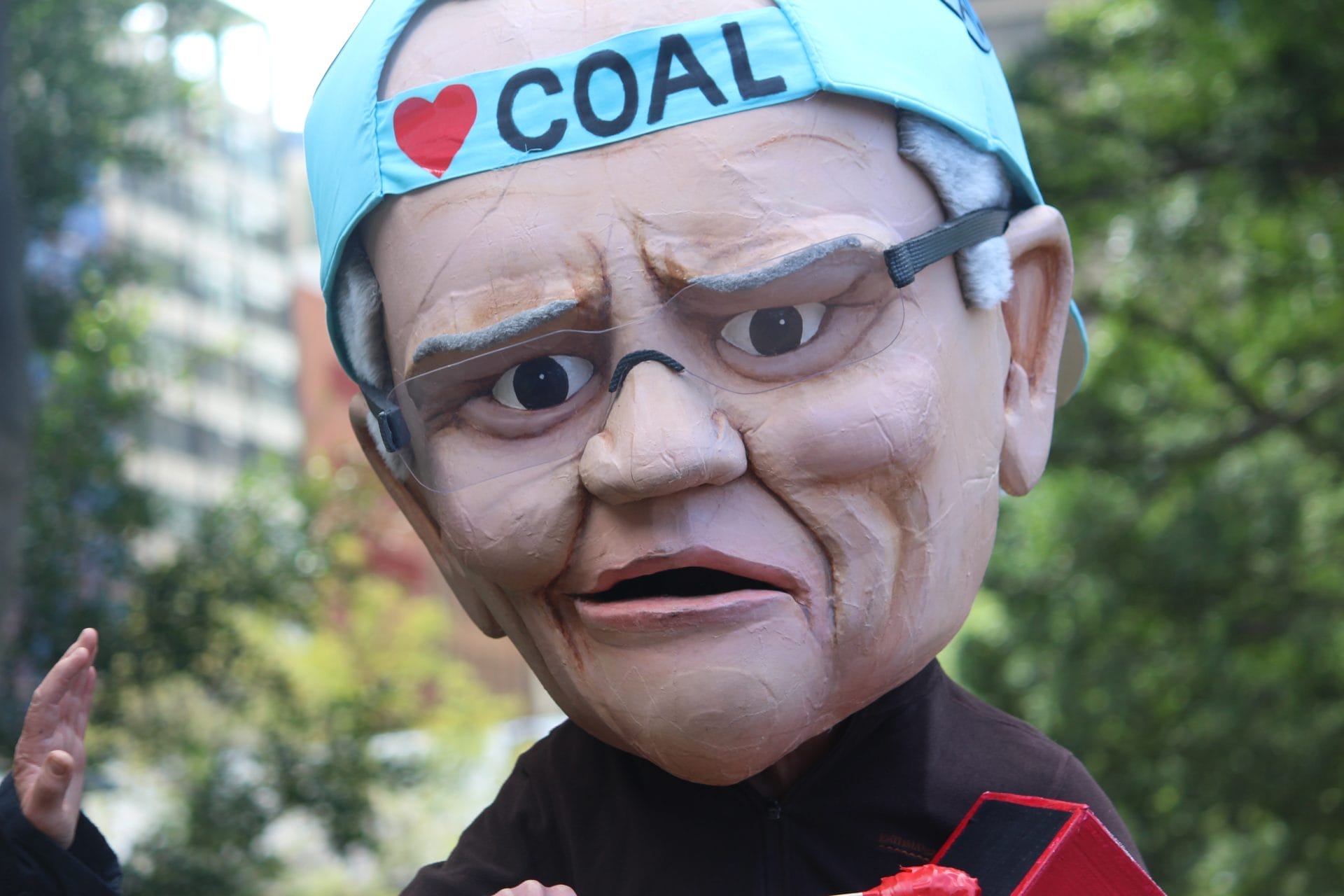 How Can Comedy Combat Climate Change? - One Green Planet - Vimarsana News